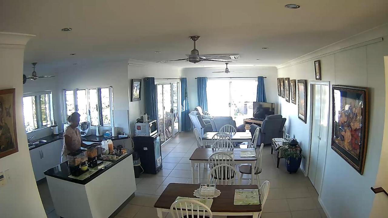 Margs Bed And Breakfast Bowen Extérieur photo