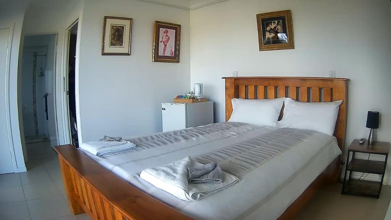 Margs Bed And Breakfast Bowen Extérieur photo