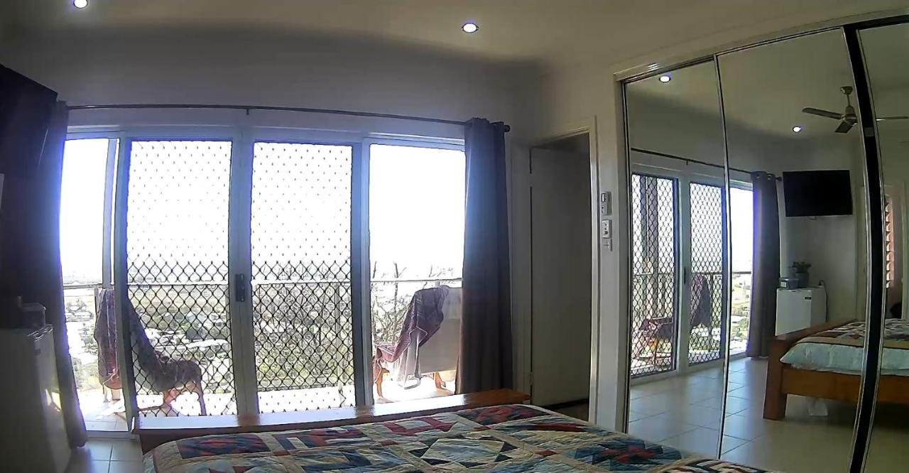 Margs Bed And Breakfast Bowen Extérieur photo